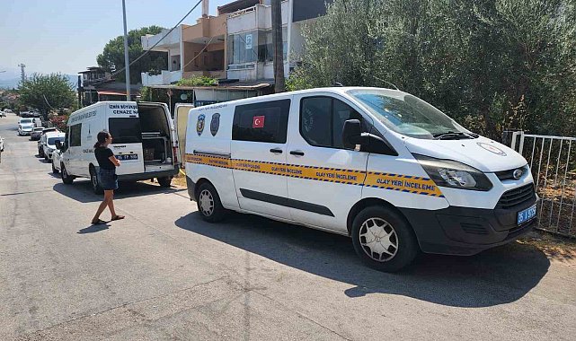 Urla'da korkunç olay: Anne ve oğlu evde ölü bulundu