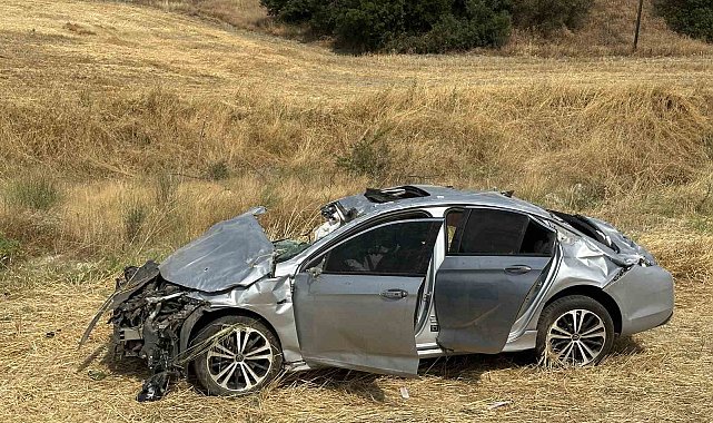 Uşak'ta otomobil takla attı: 1 ölü