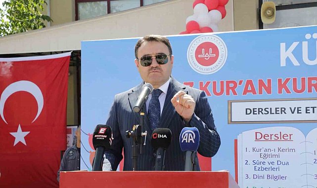 Vali Işın: "Çocukları korumanın tek yolu İslami ahlak ve terbiyedir"