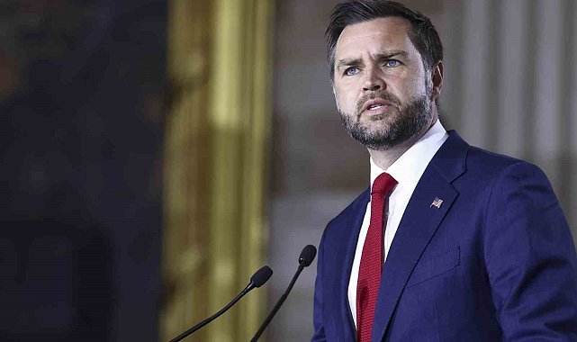 Vance: "Savaşta önceliğimiz ABD'liler için petrol ve doğal gazı düşük tutmak, ikincisi İran'ın nükleer silah edinmesini engellemek"