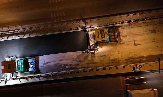 Yahya Kaptan Köprüsü'ne gece mesaisiyle 611 ton asfalt serildi