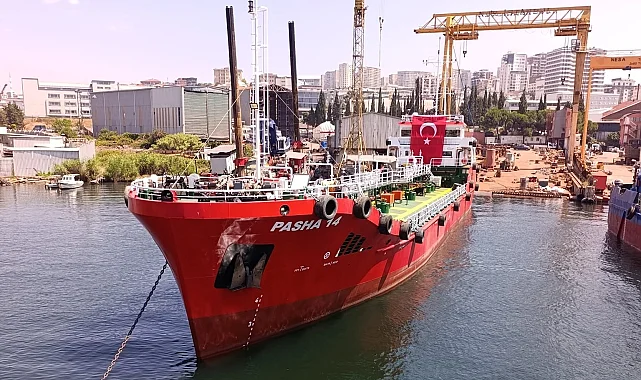 Yakıt barcı filosuna iki yeni gemi