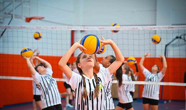 Yaz spor okullarında sertifika heyecanı