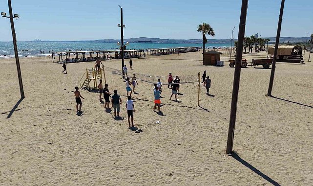 Yılmaz'da gençlere yazın en keyifli hediyesi