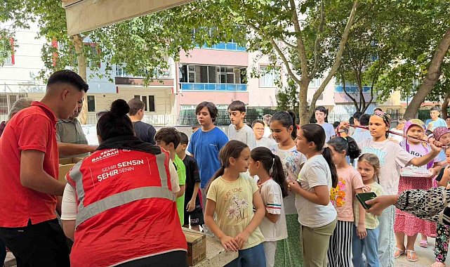 Yunusemre Belediyesi yaz Kur'an kursu öğrencilerini sevindirdi