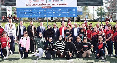 3. Sultangazi Spor Şenliği renkli görüntülere sahne oldu