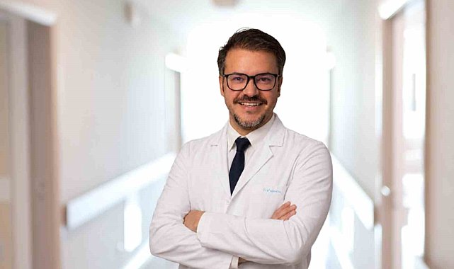''Okullar açıldı, çocukların duruşuna dikkat edilmeli, skolyoz sessiz ilerleyebilir''