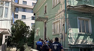 'Binadan kötü koku' ihbarı ekipleri alarma geçirdi, gerçek bambaşka çıktı
