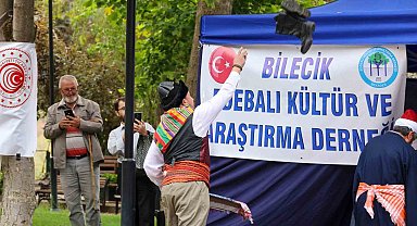 'Pabucu dama atılmak' deyimi buradan geliyor