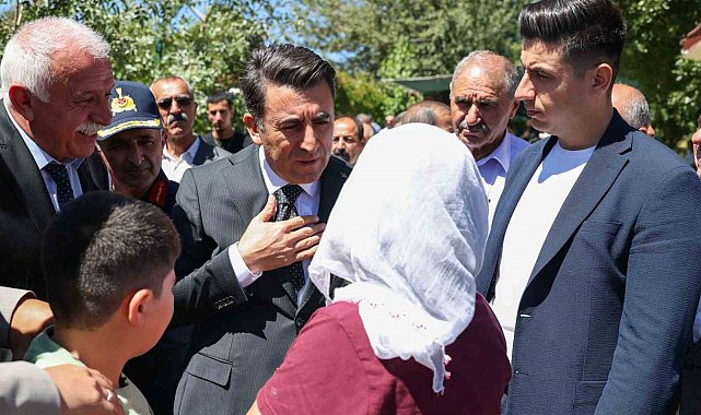 'Terörsüz Türkiye' Tunceli'de sahaya yansıdı: Vali Aygöl adım atmadık yer bırakmıyor