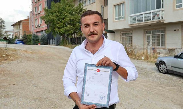 'Yatırımın yok' diyenlere ahirete yatırım yaparak cevap verdi