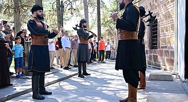 700 yıllık fethin hikayesi kalemle hayat bulacak