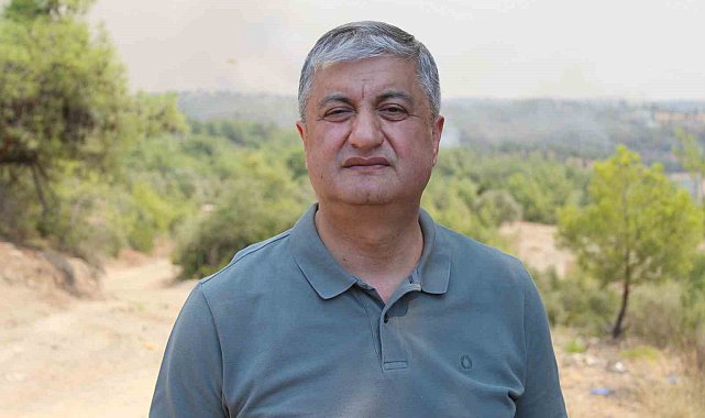 Adana'da 3 ilçede çıkan yangında 835 kişi tahliye edildi