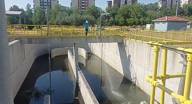 Adıyaman'da karasinek ve haşereye karşı mücadele sürüyor