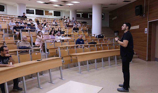 ADÜ'de öğrencilerin akademik hayata uyum süreci güçlendiriliyor
