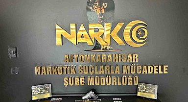 Afyonkarahisar'da hastane çalışanlarına yönelik uyuşturucu operasyonu: 23 gözaltı
