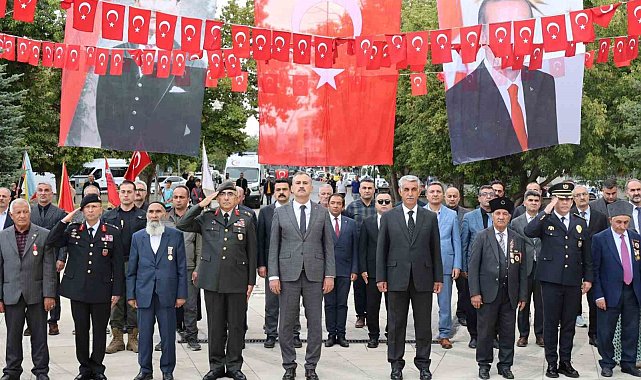 Ağrı'da Gaziler Günü dolayısıyla tören düzenlendi