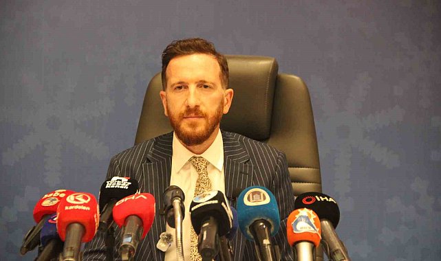 Ahmet Dal: "Kim Erzurumspor'u yönetmek istiyorsa gelsin"