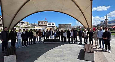 AK Parti Erzurum Gençlik Kolları'ndan 12 Eylül açıklaması: "Söz de karar da milletindir"