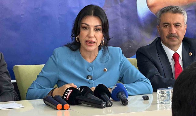 AK Parti Genel Başkan Yardımcısı Ayan: "Adıyaman bölgenin parlayan yıldızı konumunda"