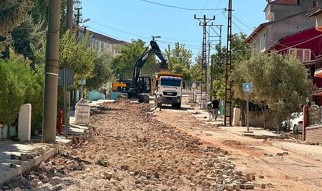 Akçakoca Caddesi'nde asfalt çalışmaları başladı