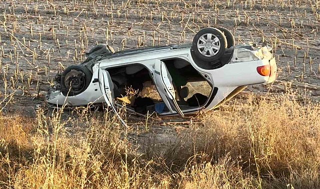 Aksaray'da tarlaya uçan otomobil takla attı: 1 yaralı
