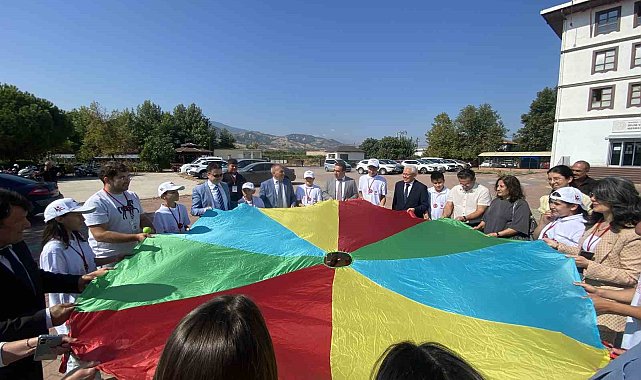 Alaşehir'de özel öğrenciler yeteneklerini keşfedecek