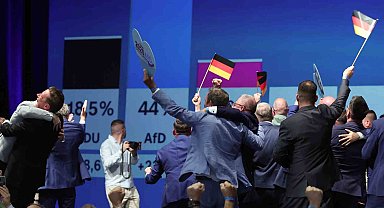 Almanya'da resmi olmayan ilk sonuçlara göre Saksonya-Anhalt eyaletindeki meclisi seçimini aşırı sağcı AfD kazandı