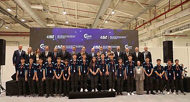 Alp Havacılık İkili Mesleki Eğitim Programı'nda yeni eğitim dönemi başladı