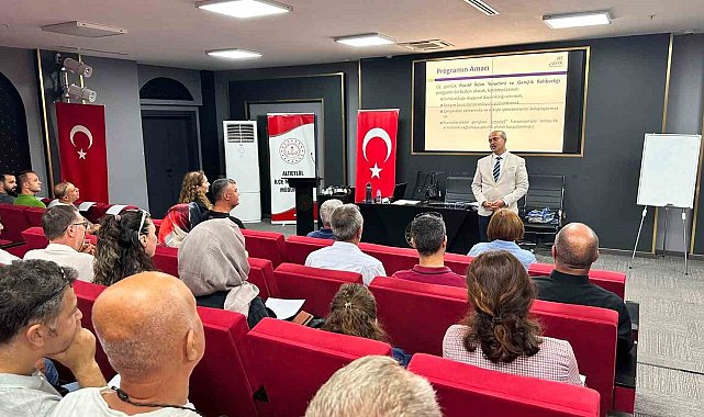 Altıeylül'de gençlerle iletişim ve rehberlik süreçleri güçleniyor