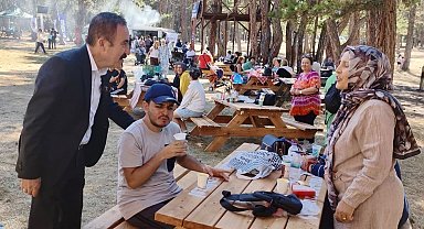Ankara'da 'Engelsiz Yaşam Pikniği'nde engelli vatandaşlar bir araya geldi