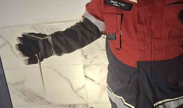 Antakya ve Hassa'da yerleşim yerlerinde görülen yılanlar yakalandı
