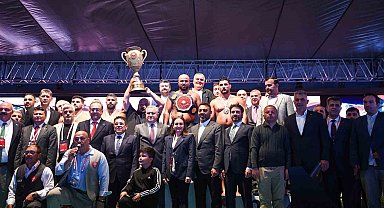 Antalya Büyükşehir Belediyesi, İstanbul'dan 12 madalya ile döndü