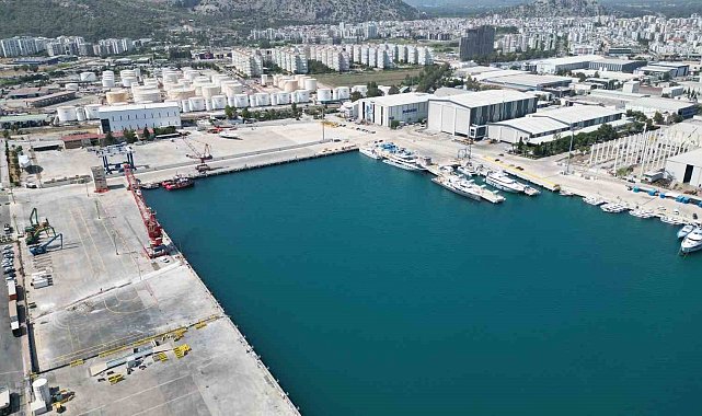 Antalya Serbest Bölgesi'nde ticaret hacmi 845 milyon dolara ulaştı