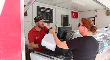 Antalya'da Halk Et Mobil Tırı ilçelerde yoğun ilgi görüyor