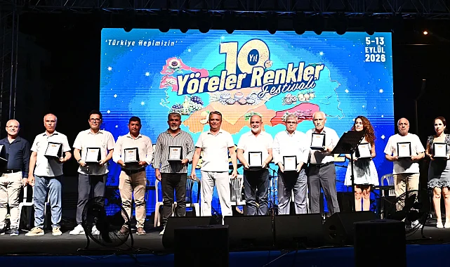 Antalya'da Yöreler Renkler Festivali'nde Güneydoğu Anadolu Gecesi