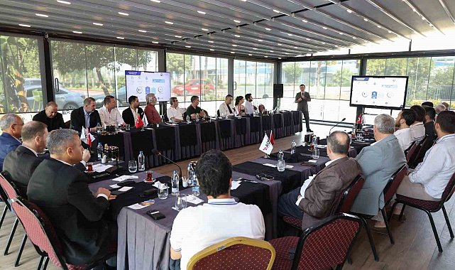 AOSB'de sanayicilere Azerbaycan'da yatırım fırsatları anlatıldı