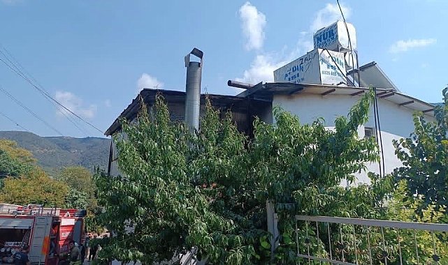 Arsuz'da ev yangını büyümeden söndürüldü