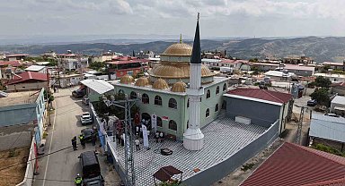Asrın felaketinin ardından Hatay'da inşa edilen 135'inci cami ibadete açıldı