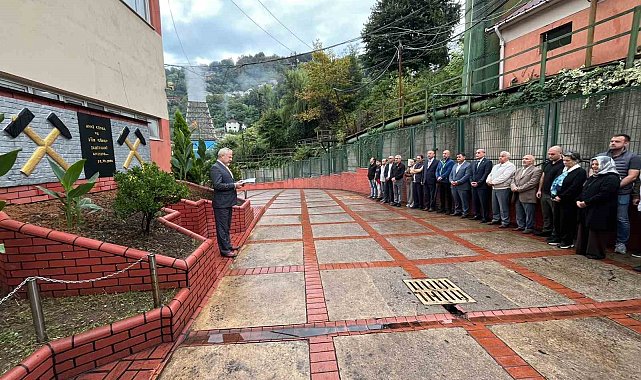 Avni Cinel törenle anıldı