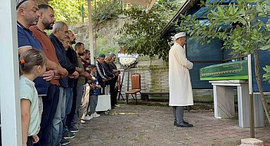 Avrupa şampiyonu milli sporcu 10 katlı binanın çatısından düşerek hayatını kaybetti