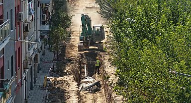 Aydın Büyükşehir Belediyesi'nin Efeler'de altyapı yatırımları sürüyor