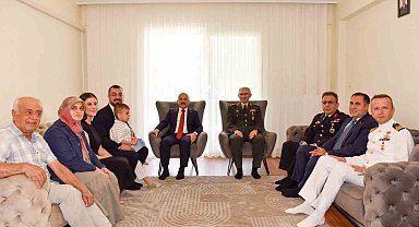 Aydın Valisi Varol, gazi Çakır ve ailesiyle bir araya geldi