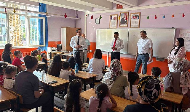 AYSO'dan ihtiyaç sahibi öğrencilere 500 okul çantası desteği