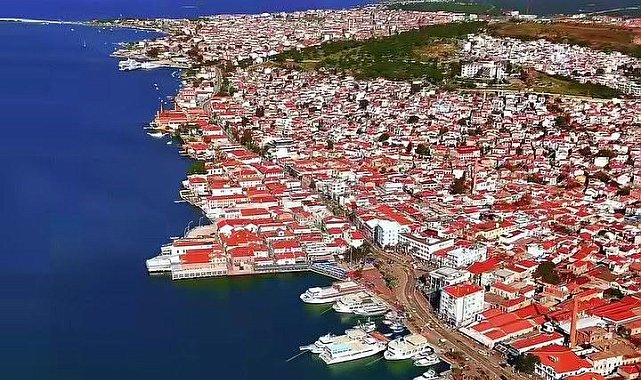 Ayvalık, Balıkesir'in en kalabalık 5'inci ilçesi oldu