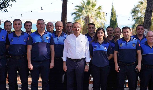 Ayvalık Belediye Başkanı Mesut Ergin, Zabıta Haftası'nı kutladı