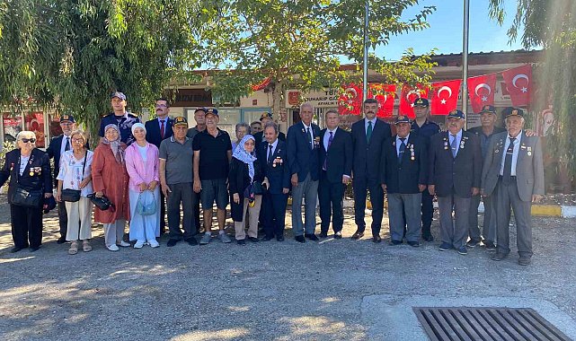 Ayvalık'ta Kaymakam Cimşit'ten gazilere nazik ziyaret