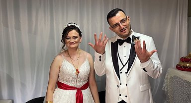 Babaeski'de sevgi engel tanımadı: İşitme ve konuşma engelli çift dünyaevine girdi