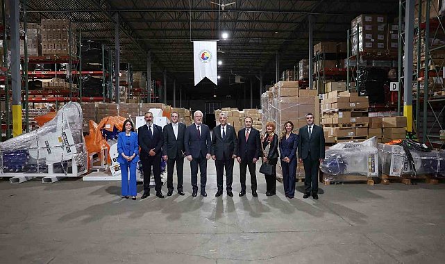 Bakan Bolat: "Dış ticaret hacmimizin 2028 yılı sonunda 50 milyar dolara ulaşmasını öngörüyoruz"