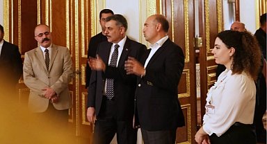 Bakan Çiftçi'den Yıldız Sarayı paylaşımı: "Ecdat yadigârı aslına uygun ihya edildi"